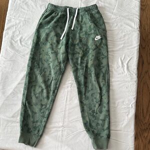 Nike Green Camo joggers